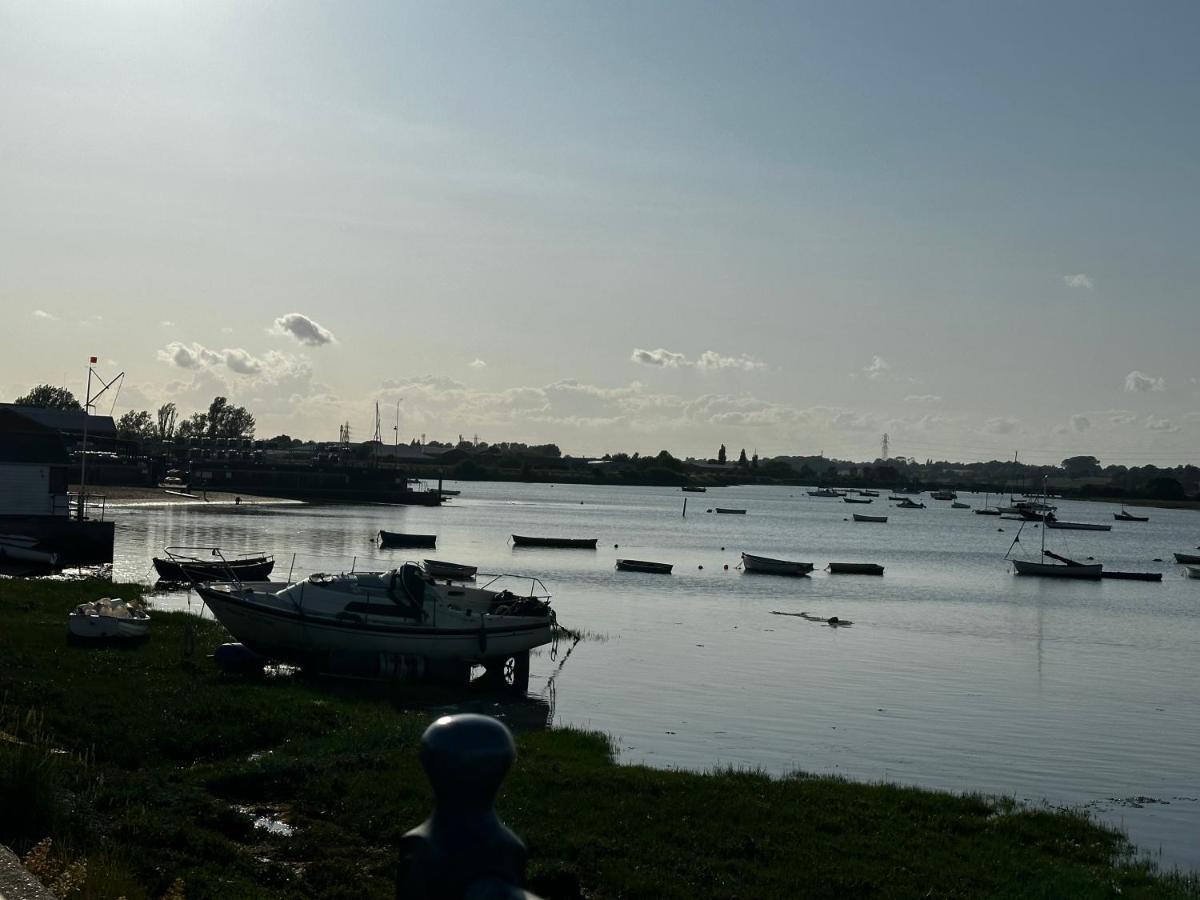 The Crown Pub And Hotel Manningtree Luaran gambar